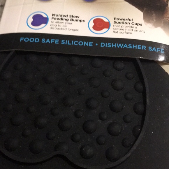 Canine bath buddy distracting lick pad - Picture 4 of 6